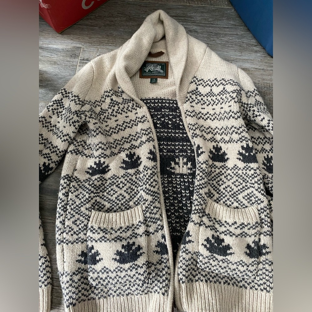 Womens Roots Full Zip Sweater